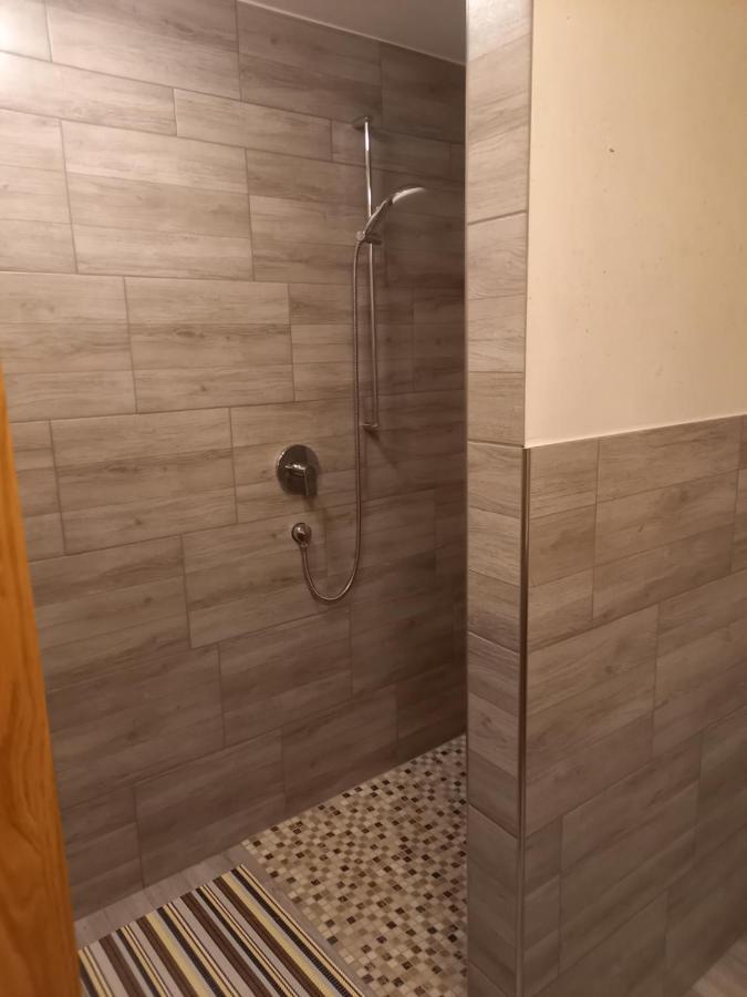 Alexander Apartmán *